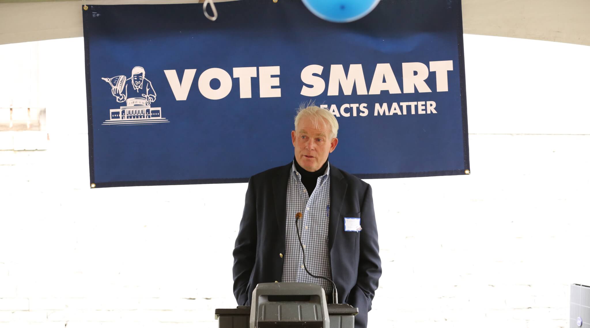 Vote Smart Opens Fact HQ At Drake University