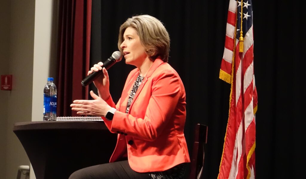 Elizabeth Meyer - Iowa Starting Line