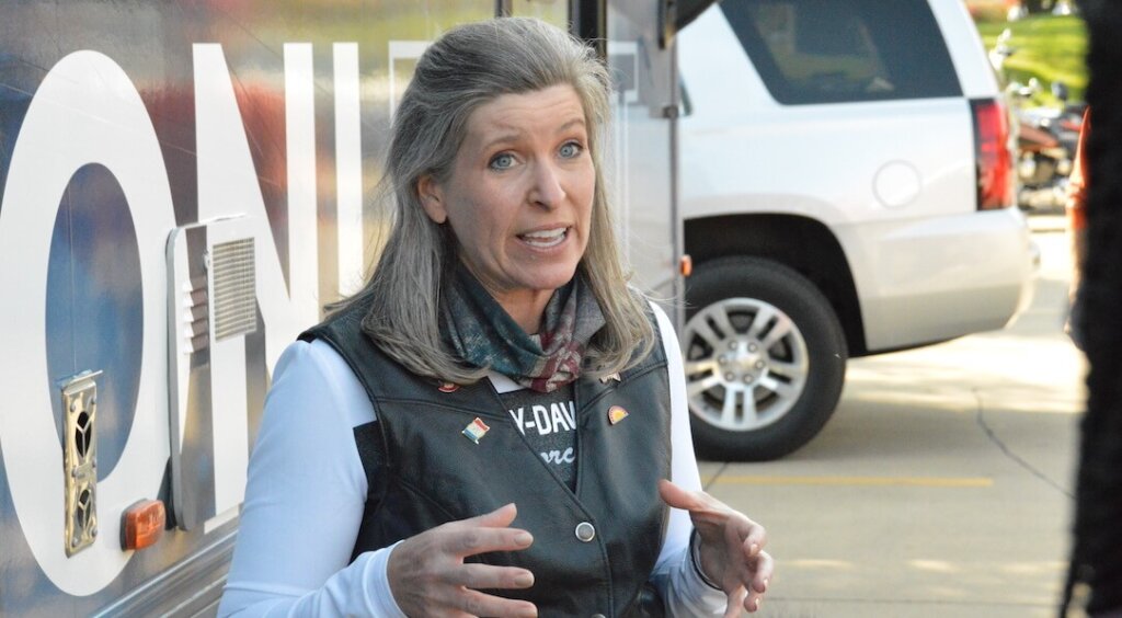 Elizabeth Meyer - Iowa Starting Line