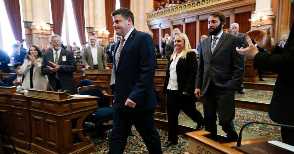 IOWA HOUSE - Iowa Starting Line