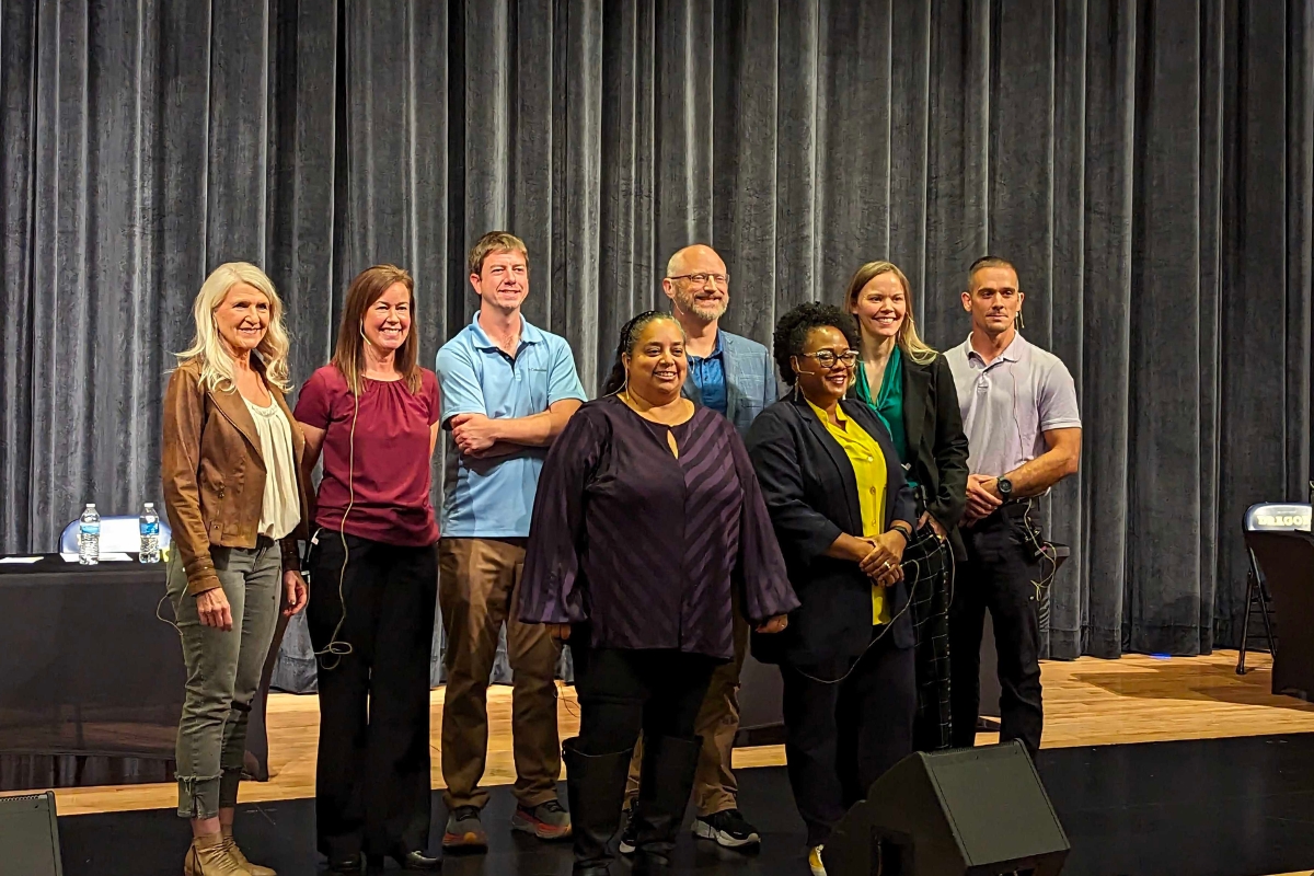 Diversity question draws mixed response from Johnston School Board Candidates Diversity question draws mixed response from Johnston School Board Candidates