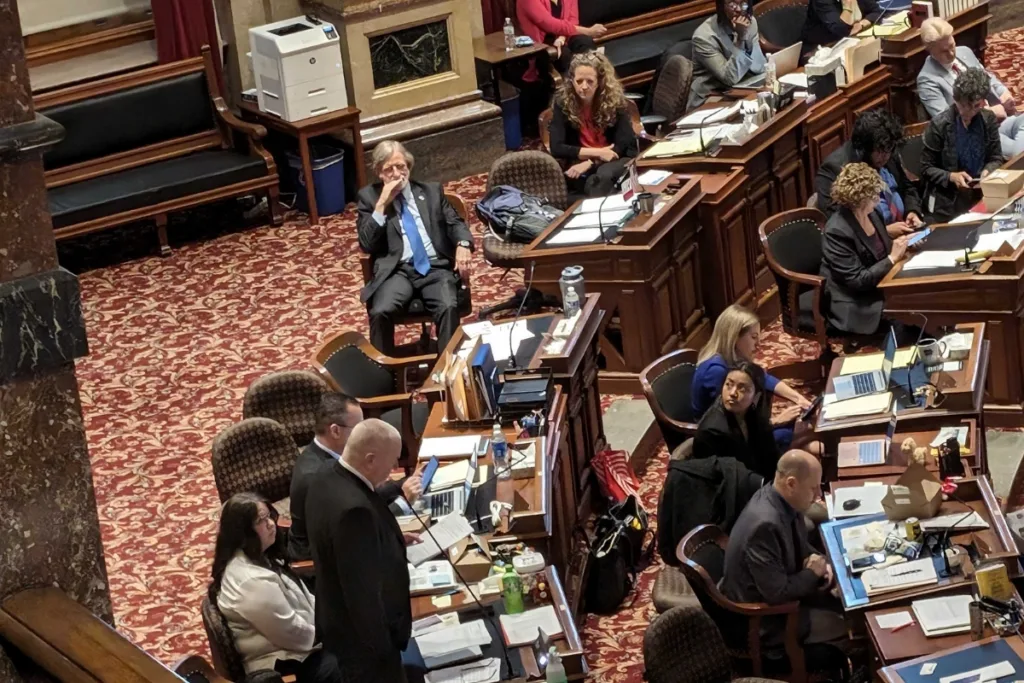 EDUCATION - Iowa Starting Line