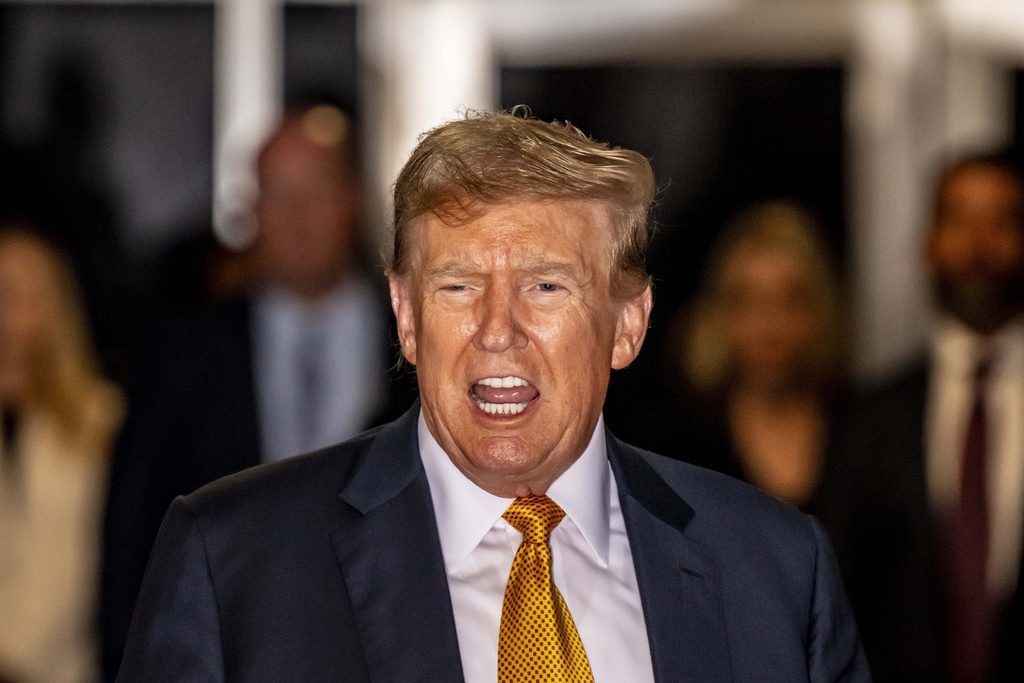 Trump: ‘We’re looking at’ restricting birth control Trump: ‘We’re looking at’ restricting birth control
