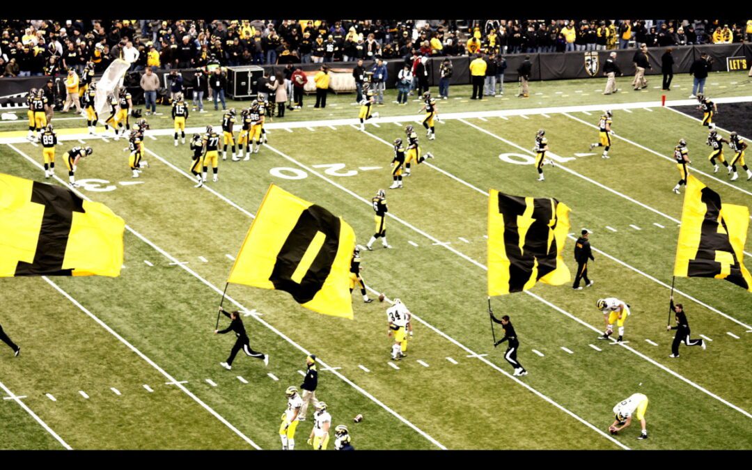 University of Iowa Wave is officially the top college sports tradition in the country